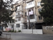 Satılır 2 otaqlı 45 m2 köhnə tikili İnşaatçılar m.