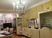 Satılır 4 otaqlı 90 m2 köhnə tikili Y.Günəşli