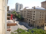 Satılır 2 otaqlı 65 m2 köhnə tikili Bakı Dövlət Universiteti