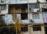 İcarəyə verilir 3 otaqlı 85 m2 köhnə tikili Elmlər Akademiyası m.