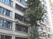 İcarəyə verilir 2 otaqlı 70 m2 köhnə tikili Ayna Sultanova heykəli