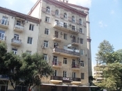 Satılır 2 otaqlı 54 m2 köhnə tikili Nizami m.