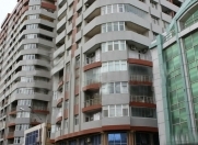 İcarəyə verilir 6 otaqlı 450 m2 ofis Gənclik m.