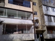 Satılır 3 otaqlı 82 m2 köhnə tikili Yasamal r.
