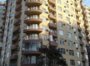 Satılır 5 otaqlı 170 m2 yeni tikili 28 May m.