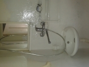 İcarəyə verilir 1 otaqlı 20 m2 köhnə tikili Heydər Əliyev Mərkəzi