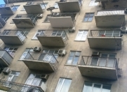 Satılır 2 otaqlı 40 m2 köhnə tikili Rusiya səfirliyi