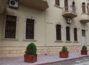 İcarəyə verilir 4 otaqlı 160 m2 ofis 28 May m.