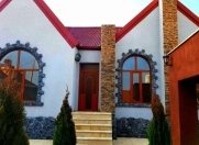 Satılır 4 otaqlı 140 m2 bağ evi Mərdəkan