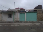 Satılır 5 otaqlı 3500 m2 həyət evi Bakıxanov
