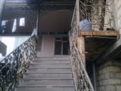 Satılır 9 otaqlı 900 m2 həyət evi Şamaxı