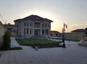 İcarəyə verilir 8 otaqlı 700 m2 həyət evi Bilgəh