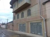 Satılır 11 otaqlı 400 m2 həyət evi Bülbülə