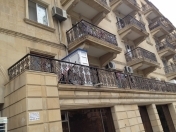 Satılır 3 otaqlı 85 m2 köhnə tikili İçəri Şəhər