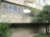 Satılır 3 otaqlı 85 m2 köhnə tikili Ayna Sultanova heykəli