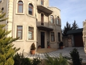 Satılır 7 otaqlı 345 m2 həyət evi Nizami r.