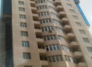 Satılır 6 otaqlı 430 m2 yeni tikili 28 May m.