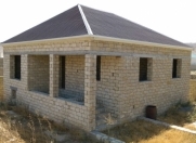 Satılır 3 otaqlı 105 m2 həyət evi Qobu