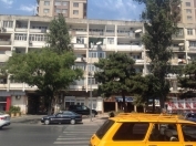 İcarəyə verilir 3 otaqlı 70 m2 köhnə tikili Səməd Vurğun parkı