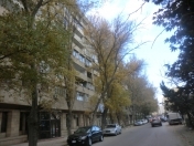 Satılır 2 otaqlı 60 m2 köhnə tikili Bakı Dövlət Universiteti