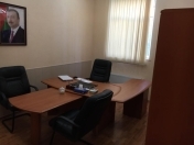 Satılır 4 otaqlı 115 m2 ofis Şah İsmayıl Xətai m.