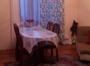 Satılır 3 otaqlı 60 m2 köhnə tikili Azneft meydanı