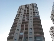 Satılır 3 otaqlı 150 m2 yeni tikili Azərbaycan Dillər Universiteti