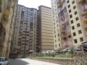 Satılır 1 otaqlı 50 m2 yeni tikili İnşaatçılar m.