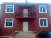 Satılır 6 otaqlı 240 m2 həyət evi Azadlıq meydanı