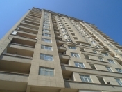 Satılır 3 otaqlı 130 m2 yeni tikili Bakı Dövlət Universiteti