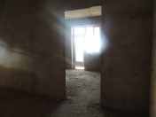 Satılır 2 otaqlı 95 m2 yeni tikili Yasamal bazarı