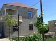 Satılır 10 otaqlı 215 m2 bağ evi Ayna Sultanova heykəli