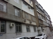 Satılır 4 otaqlı 105 m2 köhnə tikili Y.Günəşli