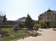 Satılır 10 otaqlı 800 m2 həyət evi Novxanı