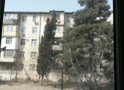 Satılır 1 otaqlı 28 m2 köhnə tikili Moskva univermağı