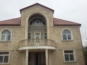 Satılır 9 otaqlı 300 m2 həyət evi Qusar