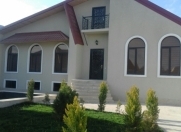 Satılır 5 otaqlı 210 m2 bağ evi Bakı