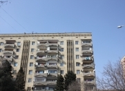 Satılır 3 otaqlı 100 m2 köhnə tikili 9 mkr