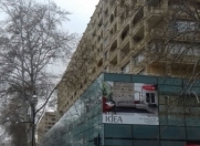 Satılır 4 otaqlı 100 m2 köhnə tikili Azadlıq meydanı