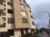 Satılır 1 otaqlı 50 m2 yeni tikili Əhmədli m.