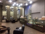 Satılır 3 otaqlı 160 m2 obyekt Elmlər Akademiyası m.