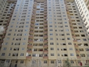 Satılır 1 otaqlı 50 m2 yeni tikili İnşaatçılar m.