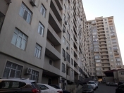 Satılır 1 otaqlı 62 m2 yeni tikili Memar Əcəmi m.