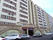 Satılır 5 otaqlı 180 m2 köhnə tikili Gənclik m.