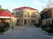 Satılır 6 otaqlı 260 m2 bağ evi Novxanı