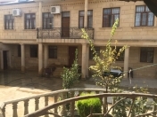 Satılır 10 otaqlı 450 m2 həyət evi Xutor