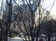 İcarəyə verilir 2 otaqlı 60 m2 köhnə tikili İqtisadiyyat Universiteti