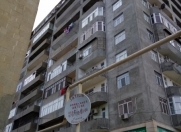 Satılır 2 otaqlı 76 m2 yeni tikili Neapol dairəsi