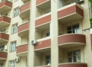 Satılır 3 otaqlı 120 m2 yeni tikili 6 mkr