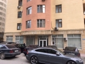 İcarəyə verilir 10 otaqlı 470 m2 ofis Nəsimi r.